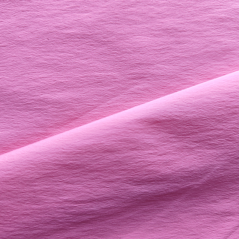 ওয়াটারপ্রুফ শ্বাস-প্রশ্বাসের স্পোর্টস ফ্যাব্রিকগুলি আসলে কী কাজ করে?